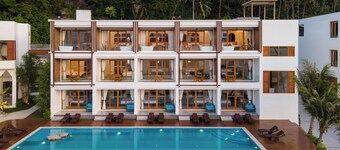 X-sea khanom Harbor Bay Resort