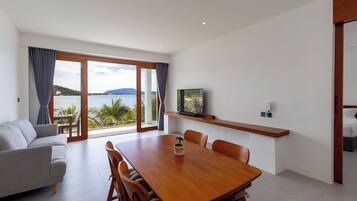 Penthouse Suite | Living area | Smart TV