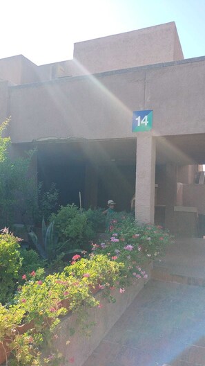 Property grounds - Elegant and spacious apartment with terrace and gulf view in Costa Smeralda  (Olbia)