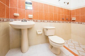 Amenidades de baño gratuitas y toallas 