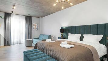 1 habitación, escritorio, wifi y ropa de cama