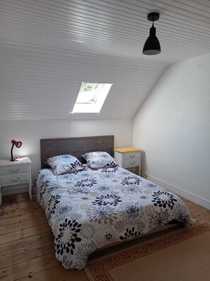 3 sovrum, strykjärn/strykbräda, wi-fi och sängkläder