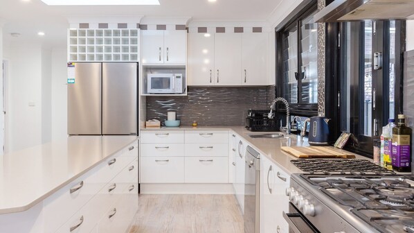 Fridge, microwave, oven, dishwasher