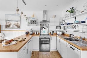 Private kitchen - The Boathouse (Torquay)