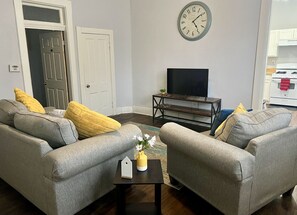 Älytelevisio, kirjoja