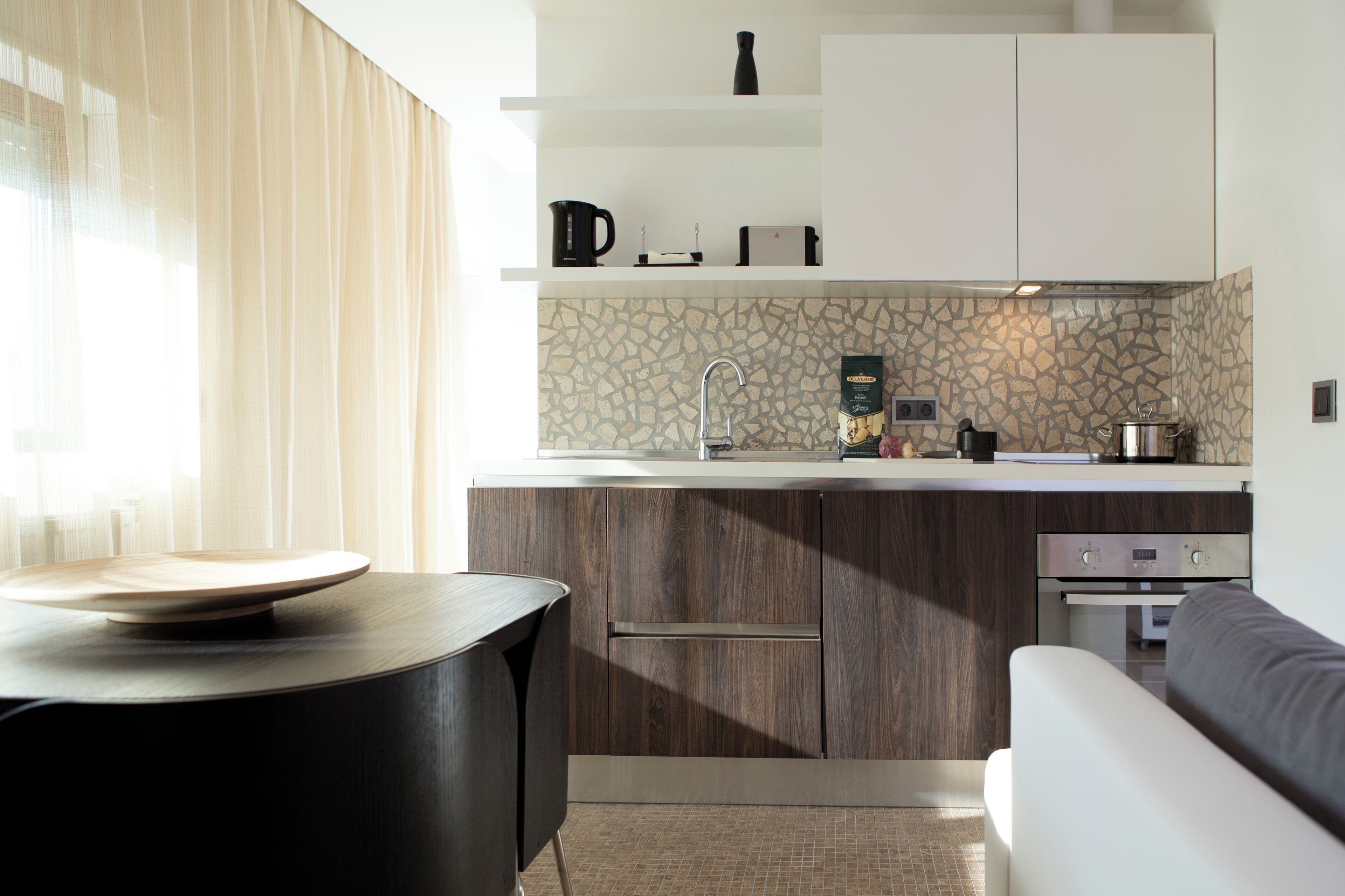 Familieleilighet | Eget kjøkken | Kjøleskap, ovn, kokeplater og oppvaskmaskin