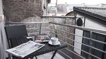 Departamento Deluxe, Terraza | Vista a la ciudad