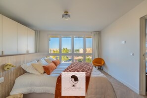 3 chambres, fer et planche Ă repasser, Wi-Fi, draps fournis