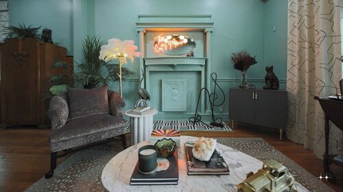 The Cat's Meow Apt 1