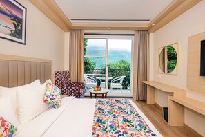 Premium Balcony - Regenta Inn Luxinna Heights, Mcleodganj (Dharamshala)