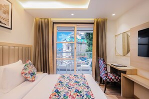 Premium Balcony | Frette Italian sheets, premium bedding, down comforters