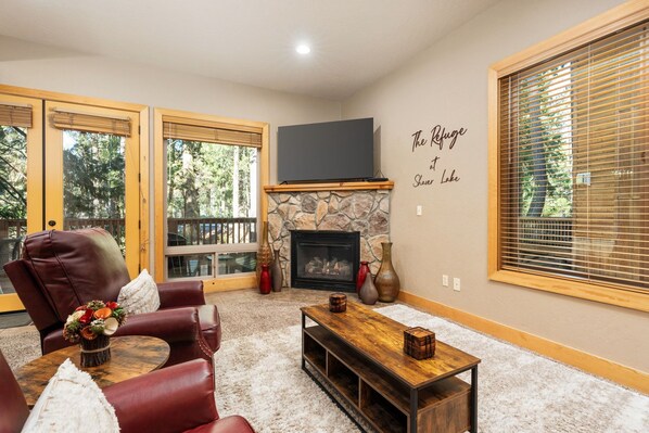 Smart TV, fireplace, video games
