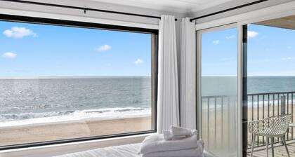 Marigot Beachfront Condominium