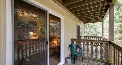 Snowline Lodge Condo #46 - Great for Skiers and Hikers on a Budget! Now has Wifi