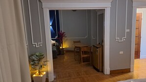 Elite Suite | Blackout drapes, bed sheets - Downtown Family Suites (Cairo)