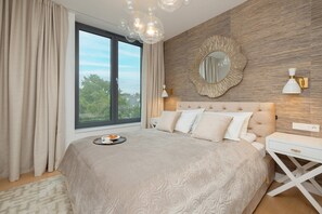 3 soverom, strykejern/-brett, wi-fi og sengetøy