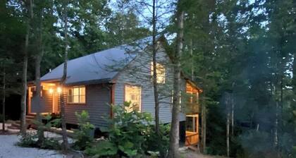 Red Route One | Mega LUX Cabin | Hot Tub | Central