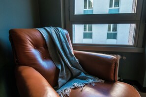 Design-Apartment | 1 Schlafzimmer, hochwertige Bettwaren, Daunenbettdecken