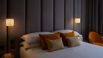 Standard Room | 1 bedroom, premium bedding, in-room safe, laptop workspace