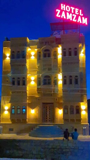 Front of property - Hotel Zam Zam And Restaurant (Jaisalmer)