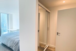 1 غرفة نوم وواي فاي وملاءات أسرّة