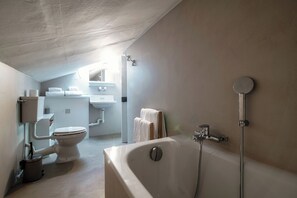 Romantisches Apartment | Badezimmer