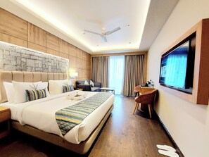 Superior Room | Egyptian cotton sheets, premium bedding, down comforters, pillowtop beds - OREN Kasauli  (Kasauli)