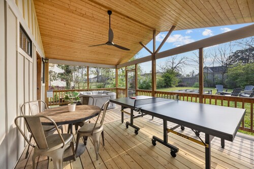 Greenwood Cottage | Hot Tub + Close to Downtown