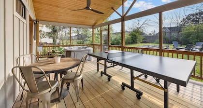 Greenwood Cottage | Hot Tub + Close to Downtown