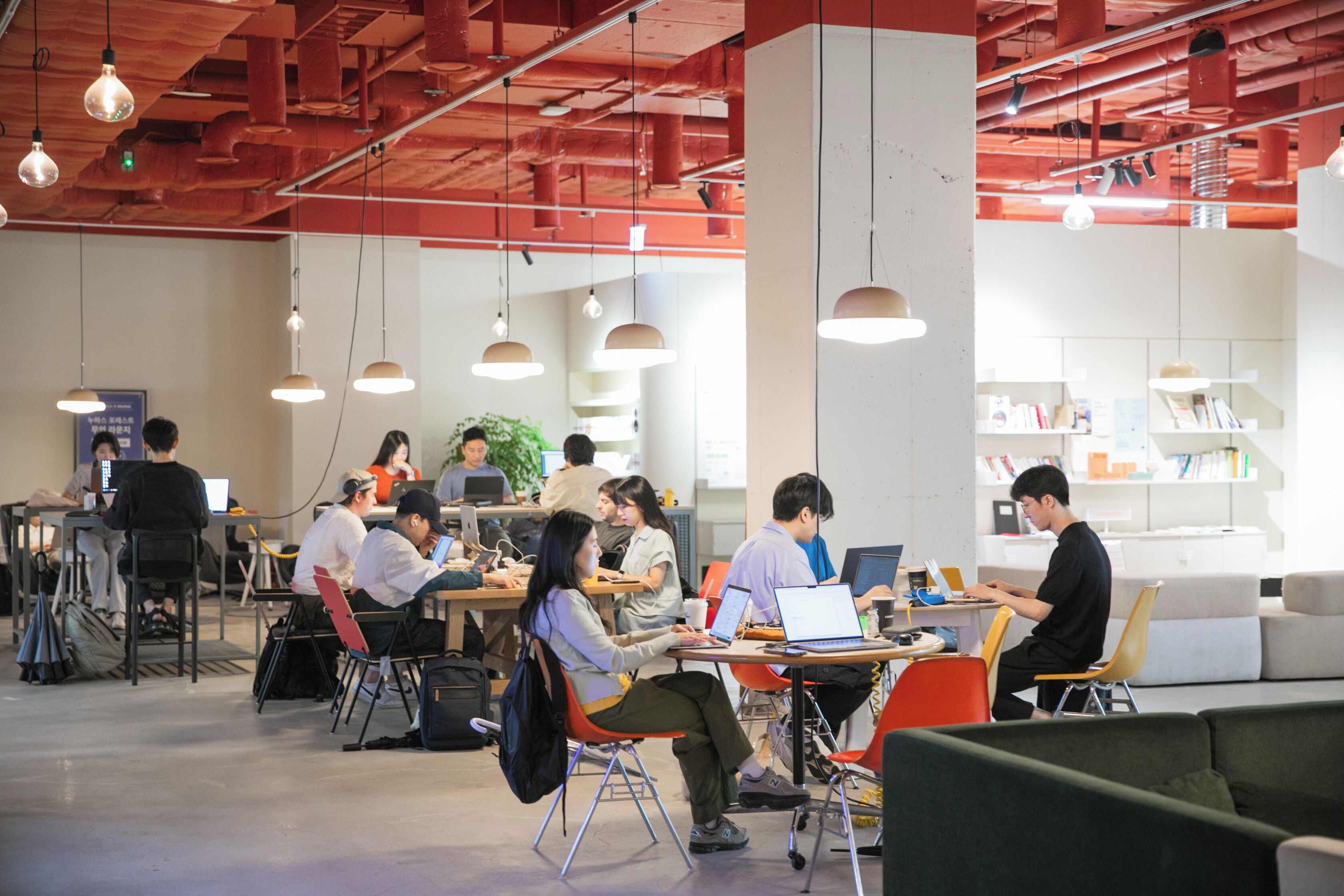 Photo - Local Stitch Creator Town Seogyo