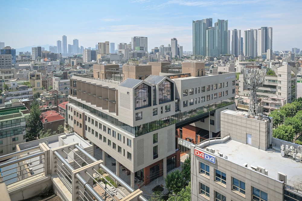 Localstitch Creator Town Seogyo