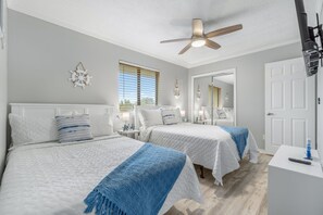 3 bedrooms, desk, iron/ironing board, travel cot - Near Beach 3BR Oasis | Pool, Golf, Pet-Friendly (Panama City Beach)