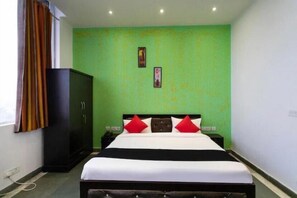 Deluxe Double Room | Free WiFi - Hotel Park (Bulandshahr)