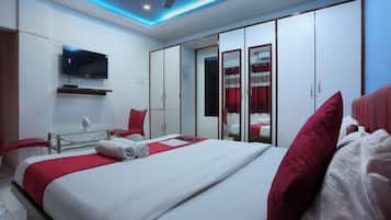 Habitación superior | 1 dormitorio, escritorio, espacio para trabajar con un portátil