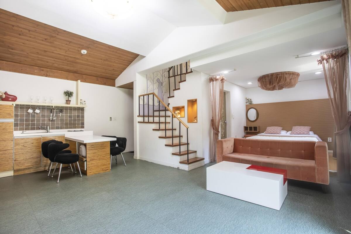 1 chambre, accès au Wi-Fi (inclus)