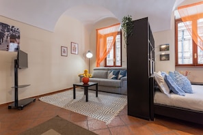 1 camera, Wi-Fi gratuito, lenzuola