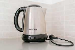 Kaffee und/oder Kaffeemaschine