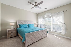 2 habitaciones, tabla de planchar con plancha y wifi gratis 