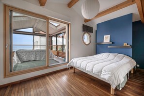 5 habitaciones, tabla de planchar con plancha y wifi gratis 