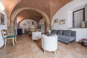 Comfort Apartment | Living area
