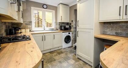 Heritage Cottage Rhondda Valley by STAE-Homes