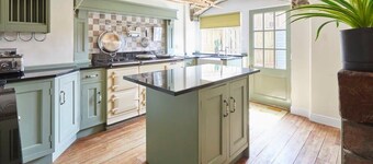 Host & Stay | Beckside