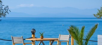 Seafront Karma Luxury - An Escape From Reality