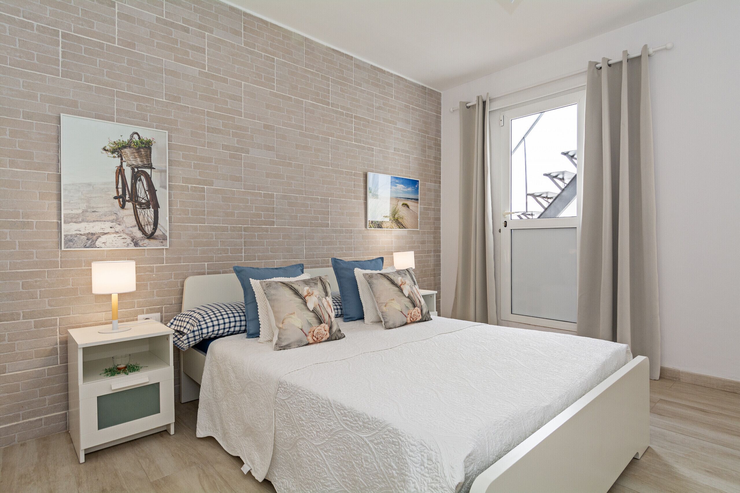 2 chambres, fer et planche à repasser, lit parapluie, Wi-Fi gratuit