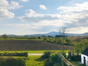 Property grounds - Riversdale Country House - Double Room with Private Bathroom (Carndonagh)