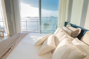 4 makuuhuonetta, silitysrauta/-lauta, ilmainen Wi-Fi, vuodevaatteet