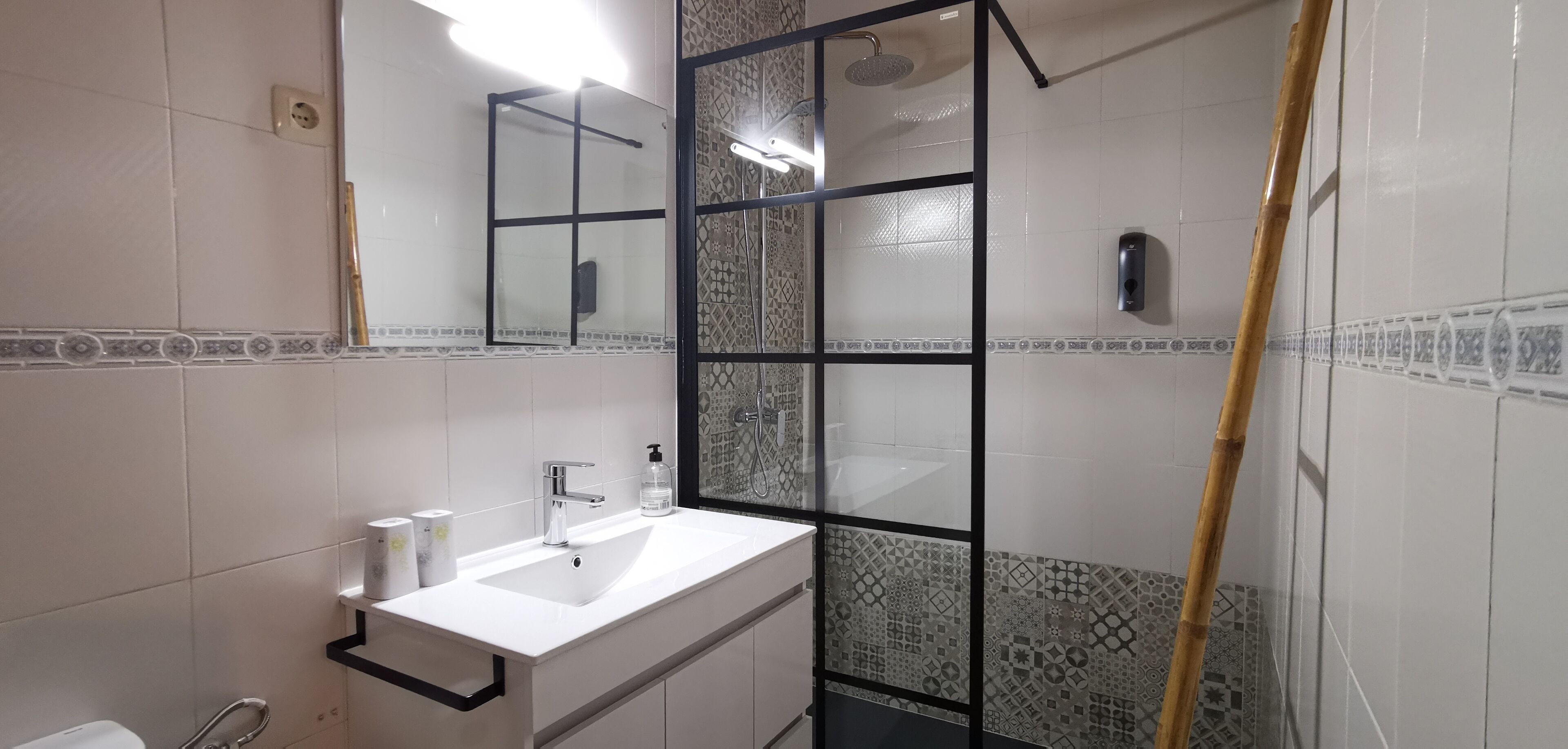 Shower, towels, soap, shampoo