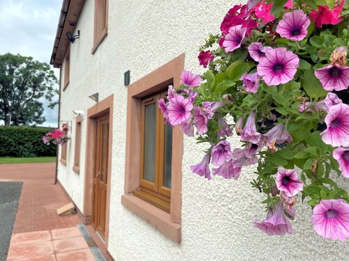 Pass the Keys | Spectacular 7BR House Hot Tub and Gardens in Gretna