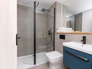 Hair dryer, towels