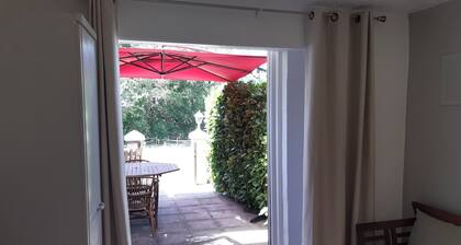 La Ferme de Manon les Oliviers Dans Propriété du 18ème sur Terrain de 7ha